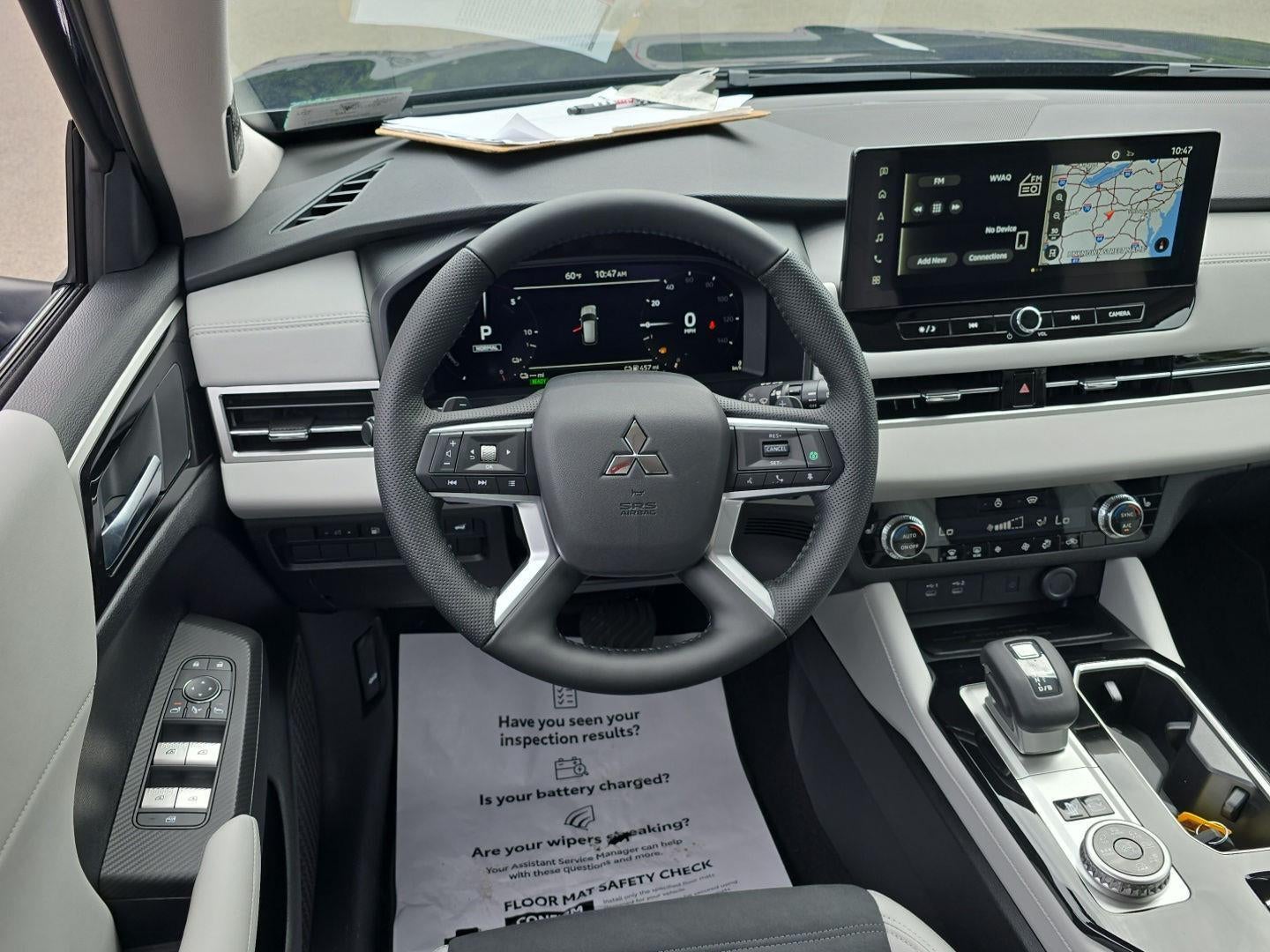2026 Mitsubishi Outlander Plug-In Hybrid SE