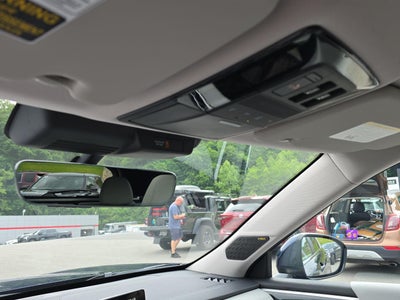 2026 Mitsubishi Outlander Plug-In Hybrid SE