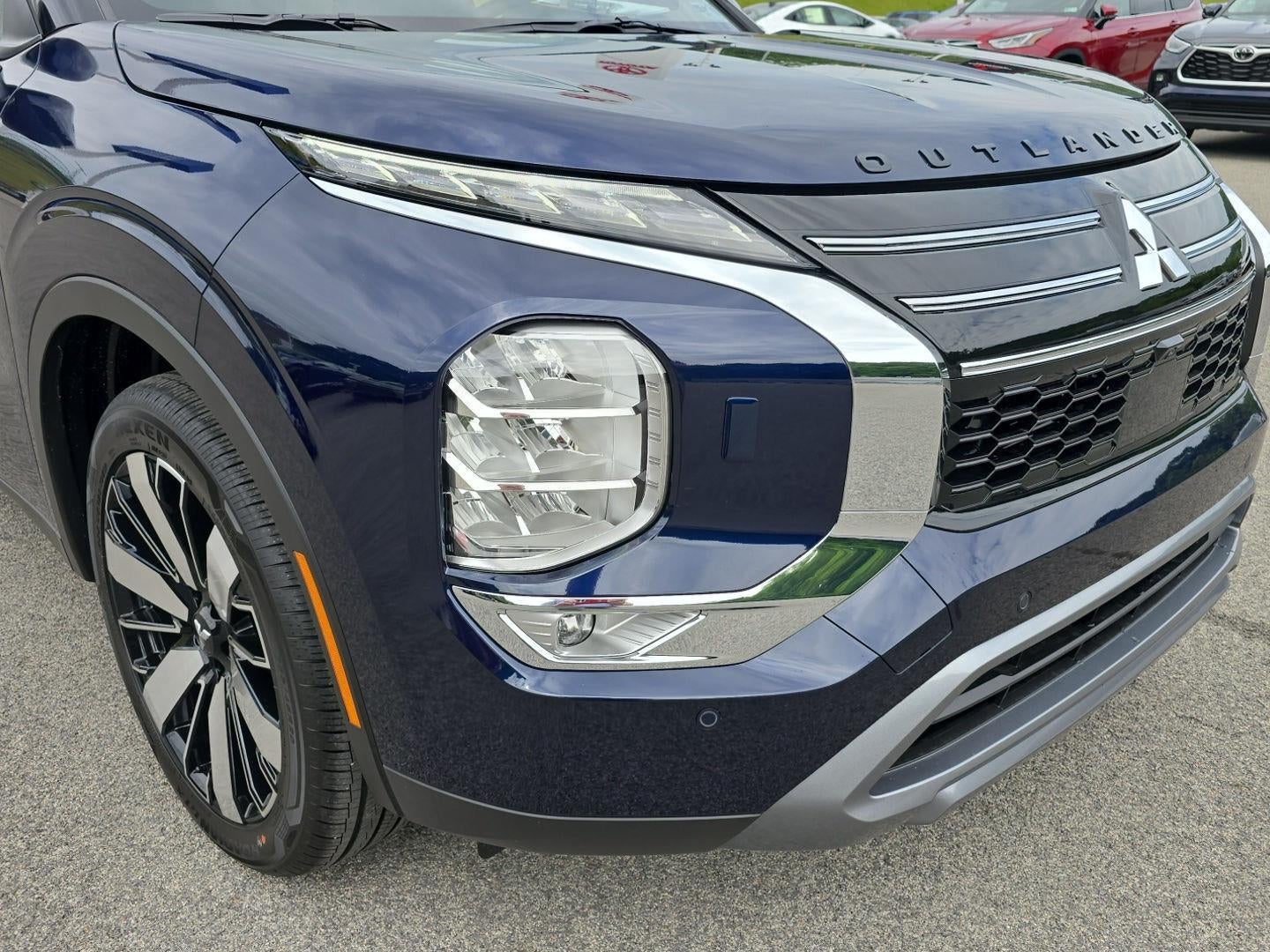 2026 Mitsubishi Outlander Plug-In Hybrid SE