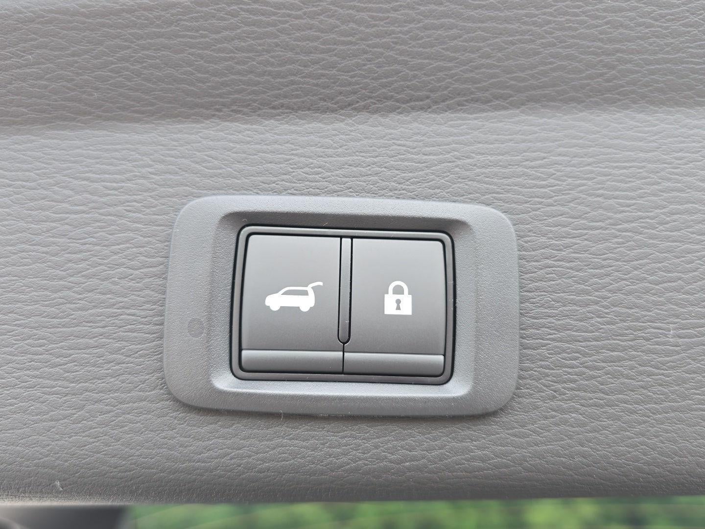 2026 Mitsubishi Outlander Plug-In Hybrid SE