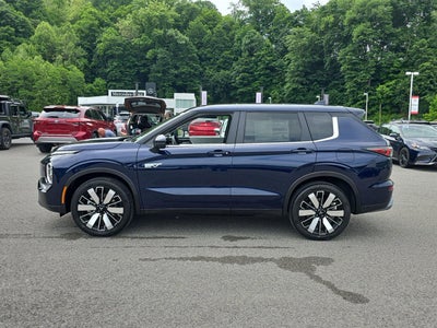 2026 Mitsubishi Outlander Plug-In Hybrid SE