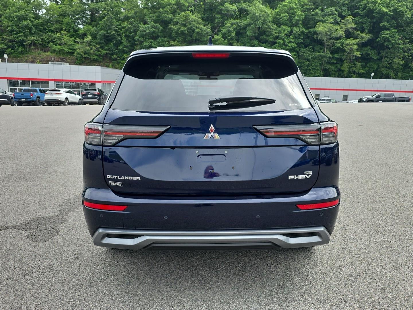 2026 Mitsubishi Outlander Plug-In Hybrid SE