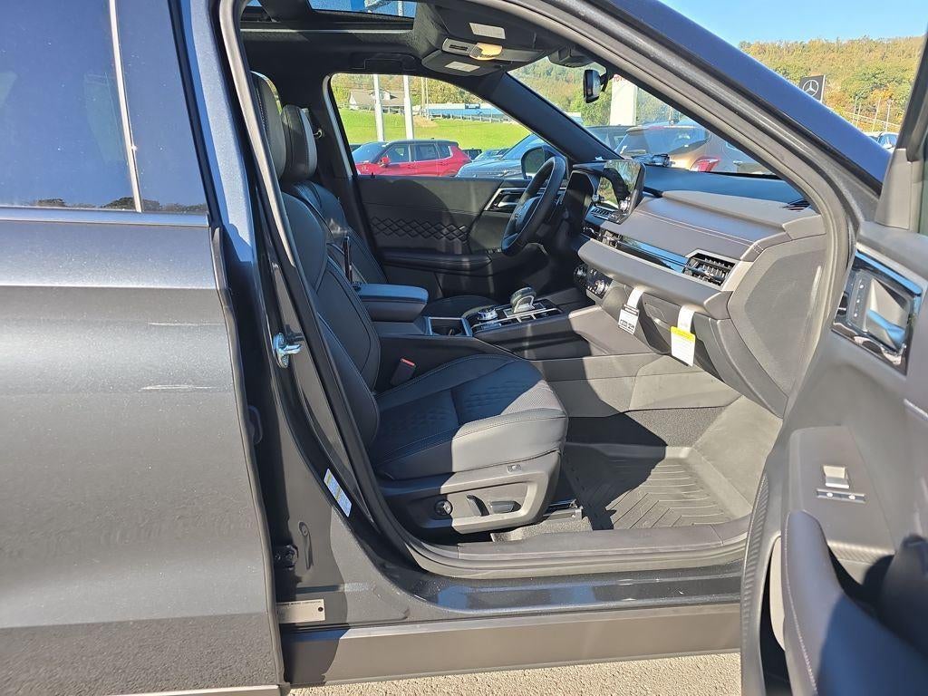 2025 Mitsubishi OUTLANDER PLUG-IN HYBRID SEL BLACK EDITION S-AWC