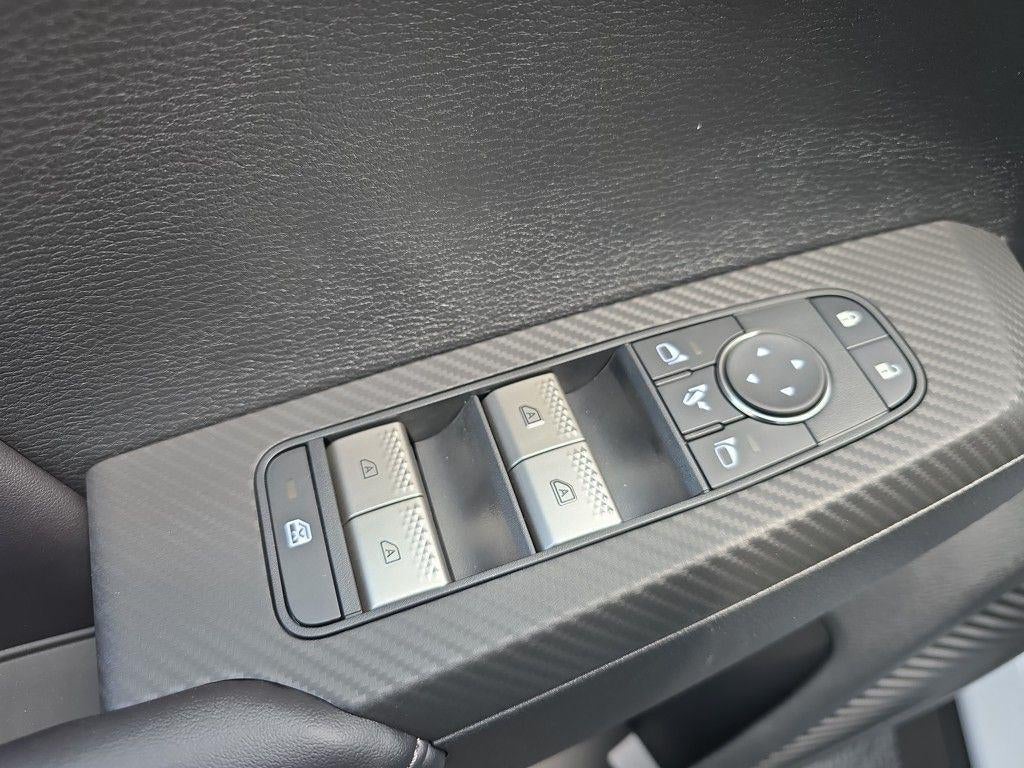 2025 Mitsubishi Outlander Plug-In Hybrid SEL Black Edition