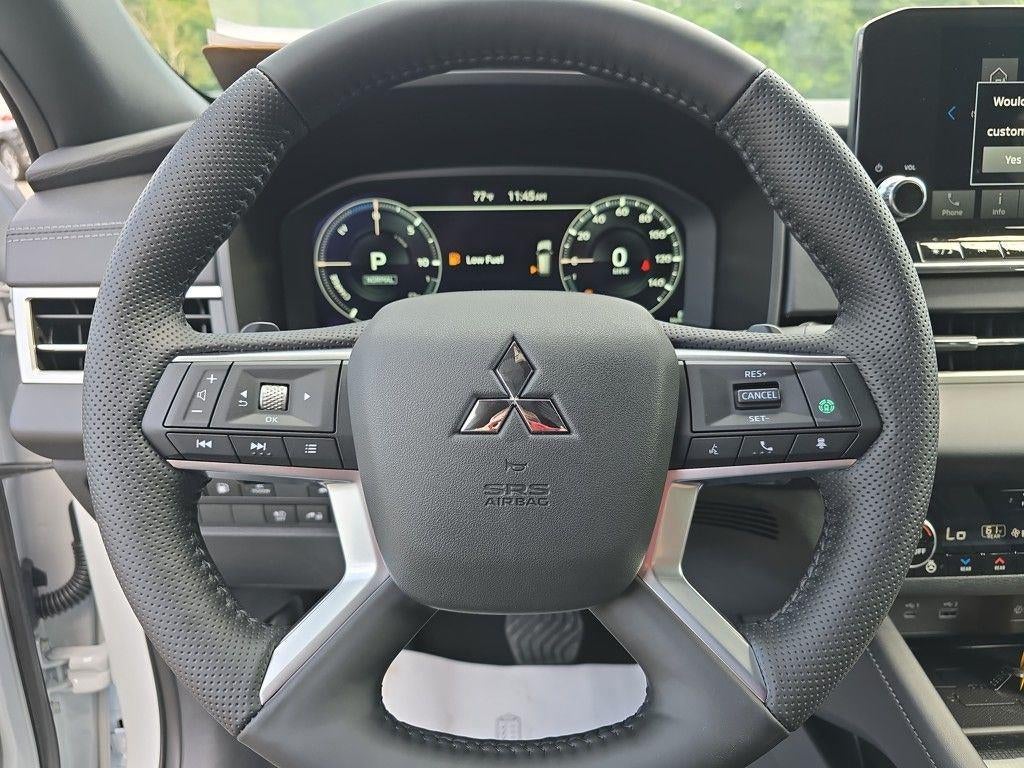 2025 Mitsubishi Outlander Plug-In Hybrid SEL Black Edition