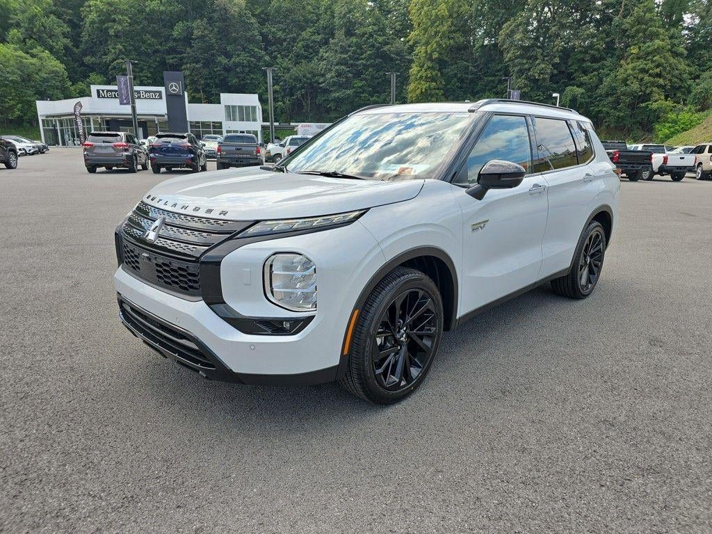 2025 Mitsubishi Outlander Plug-In Hybrid SEL Black Edition