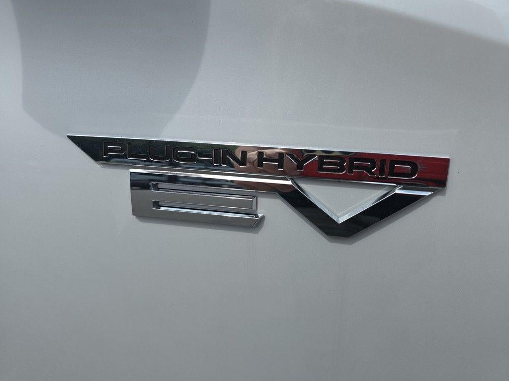 2025 Mitsubishi Outlander Plug-In Hybrid SEL Black Edition