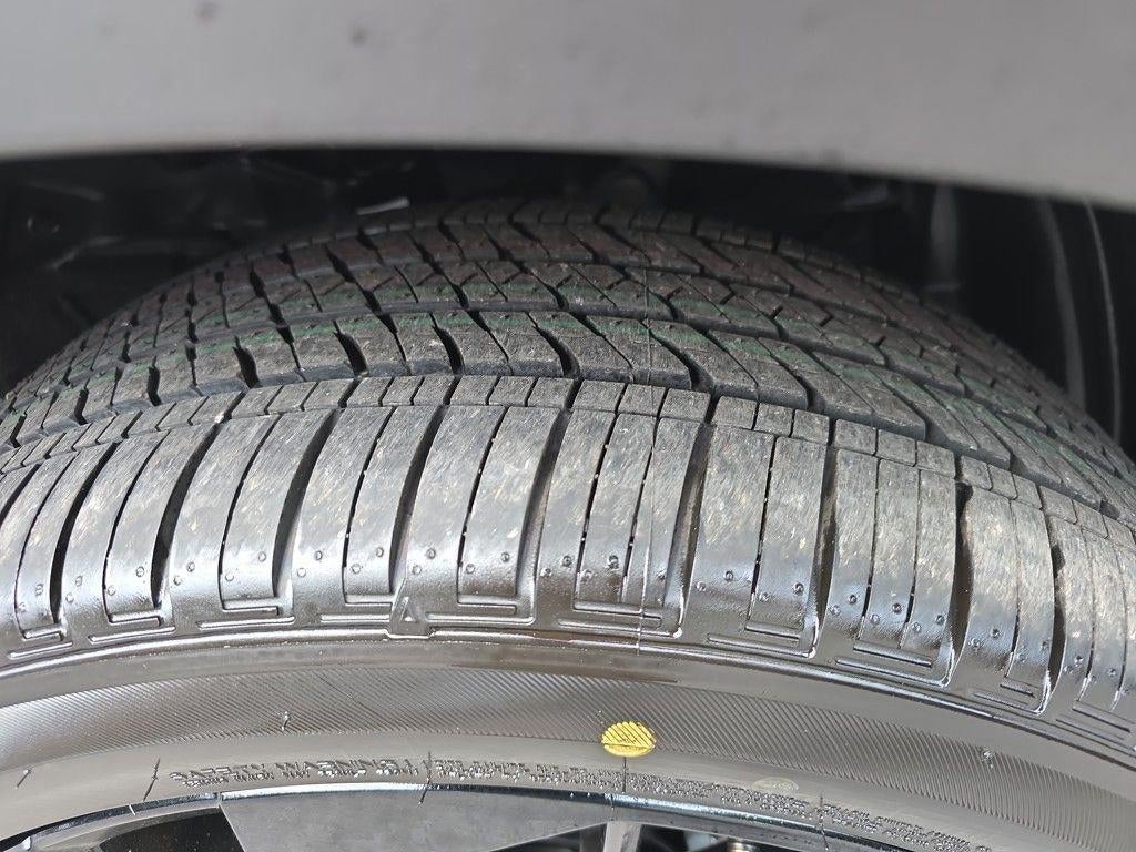 2025 Mitsubishi Outlander Plug-In Hybrid SEL Black Edition