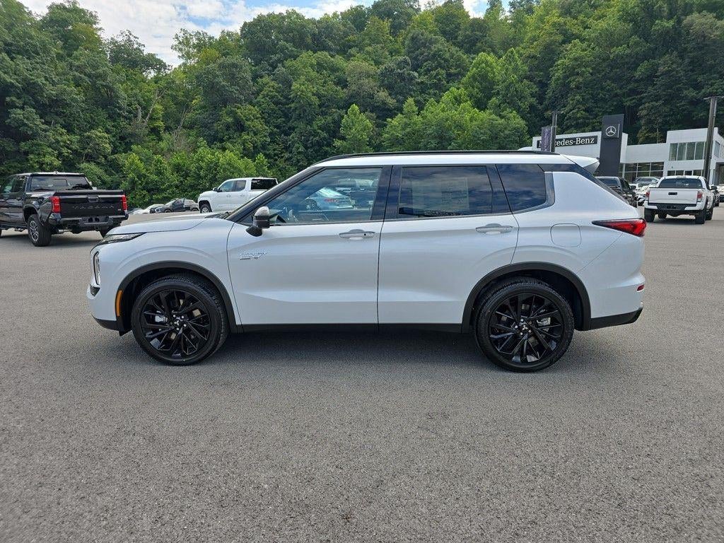2025 Mitsubishi Outlander Plug-In Hybrid SEL Black Edition