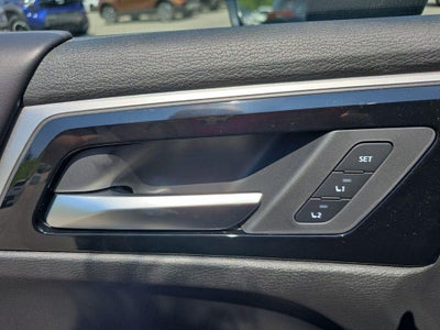 2025 Mitsubishi Outlander Plug-In Hybrid SEL Black Edition