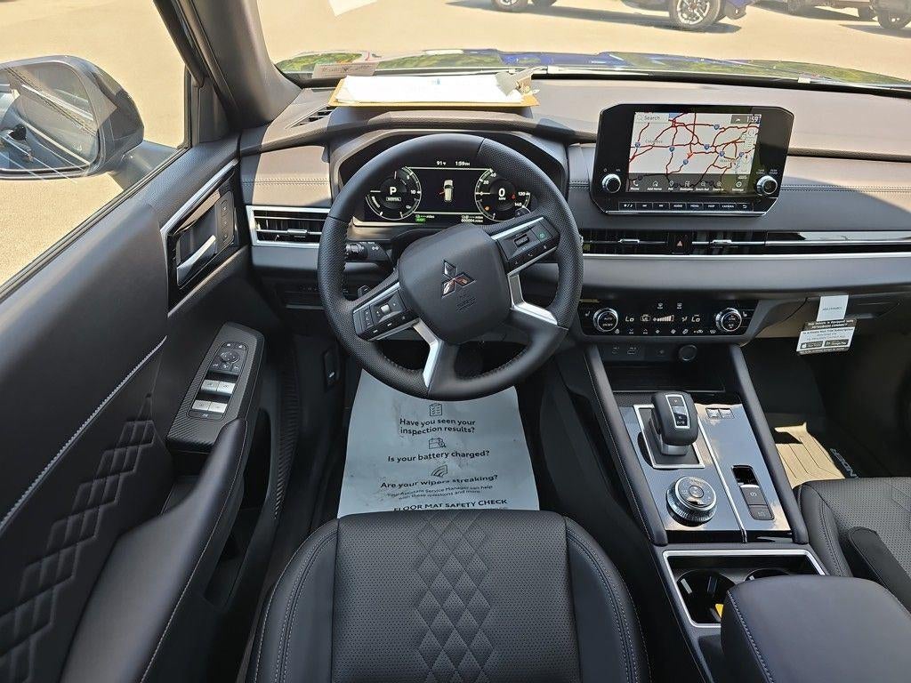 2025 Mitsubishi Outlander Plug-In Hybrid SEL Black Edition