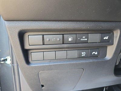 2025 Mitsubishi Outlander Plug-In Hybrid SEL Black Edition