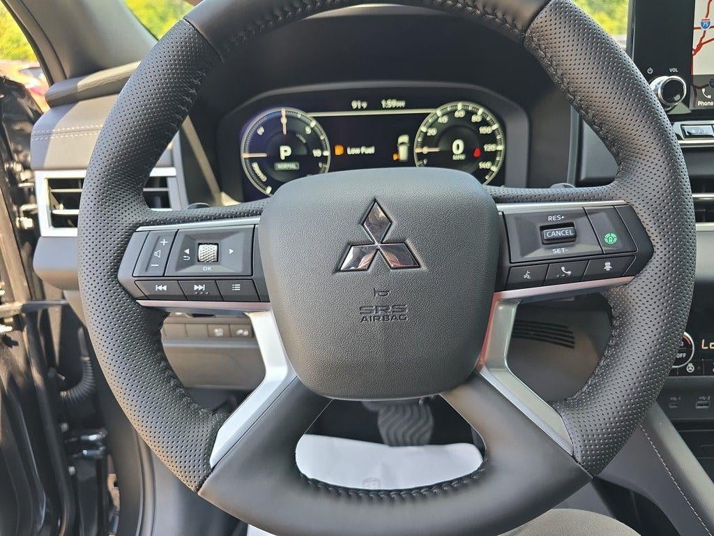 2025 Mitsubishi Outlander Plug-In Hybrid SEL Black Edition