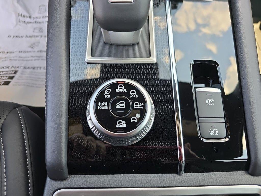 2025 Mitsubishi Outlander Plug-In Hybrid SEL Black Edition