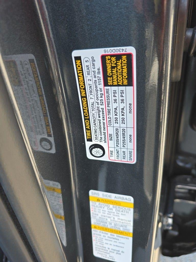 2025 Mitsubishi Outlander Plug-In Hybrid SEL Black Edition