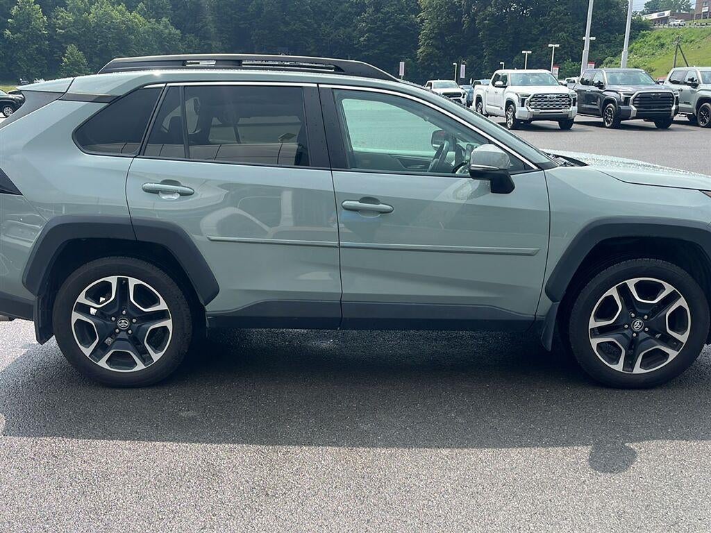 2019 Toyota RAV4 Adventure