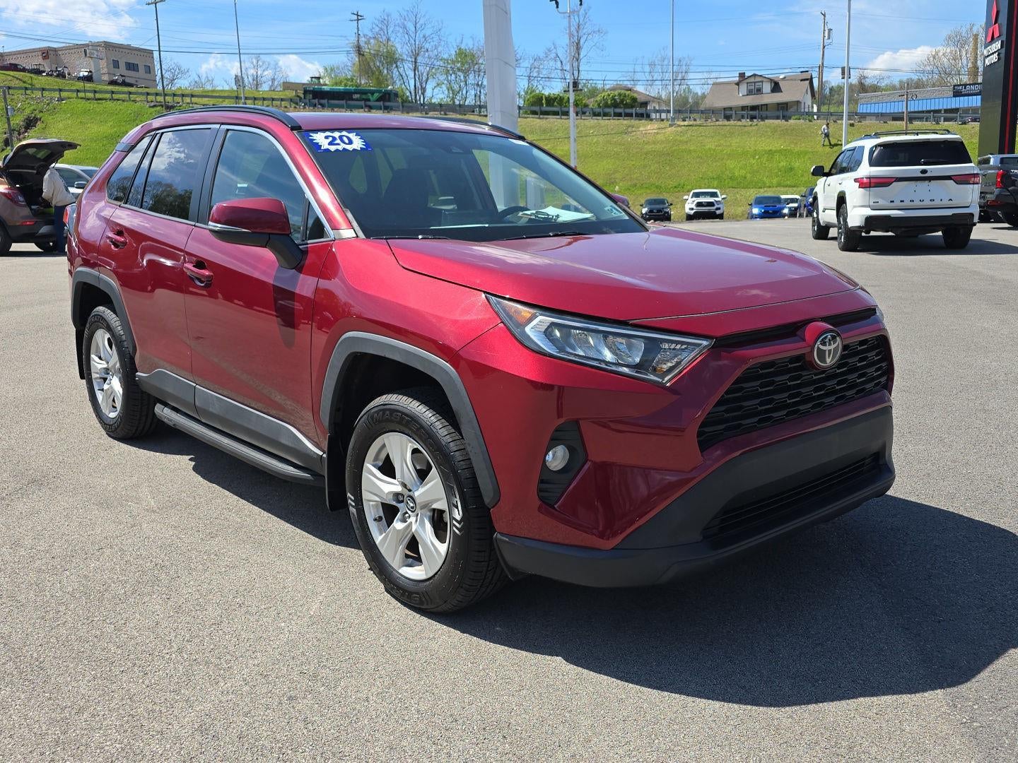 2020 Toyota RAV4 XLE
