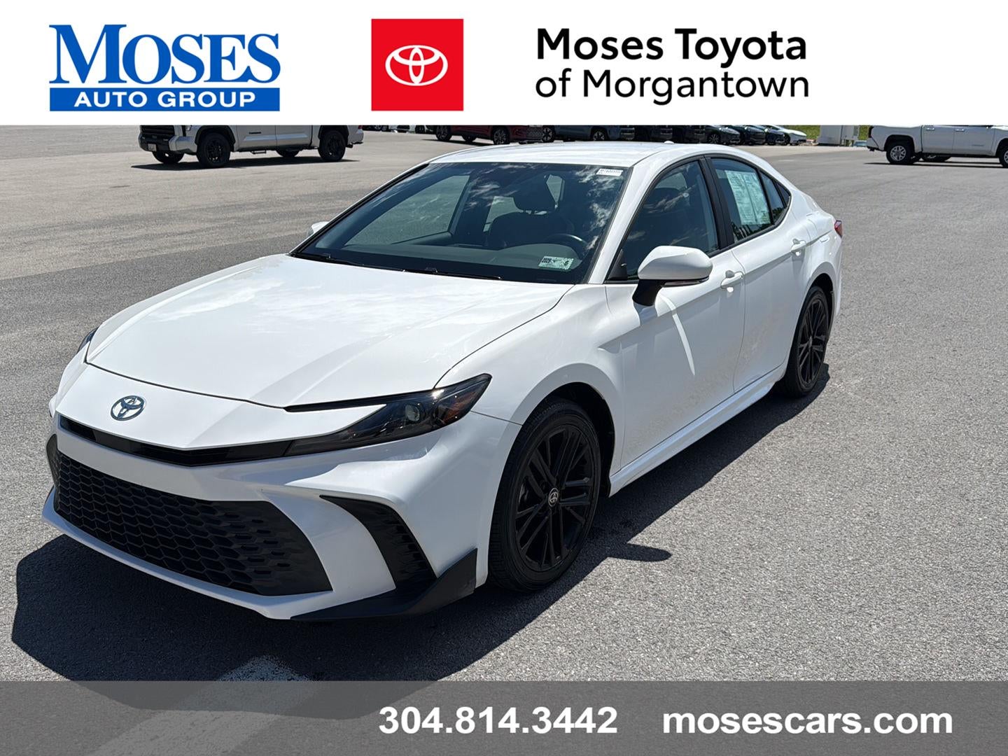 2025 Toyota Camry SE