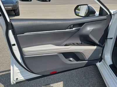 2023 Toyota Camry Hybrid SE