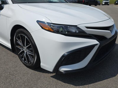 2023 Toyota Camry Hybrid SE