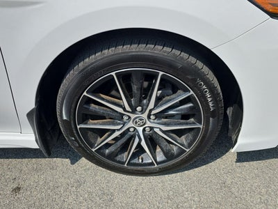 2023 Toyota Camry Hybrid SE