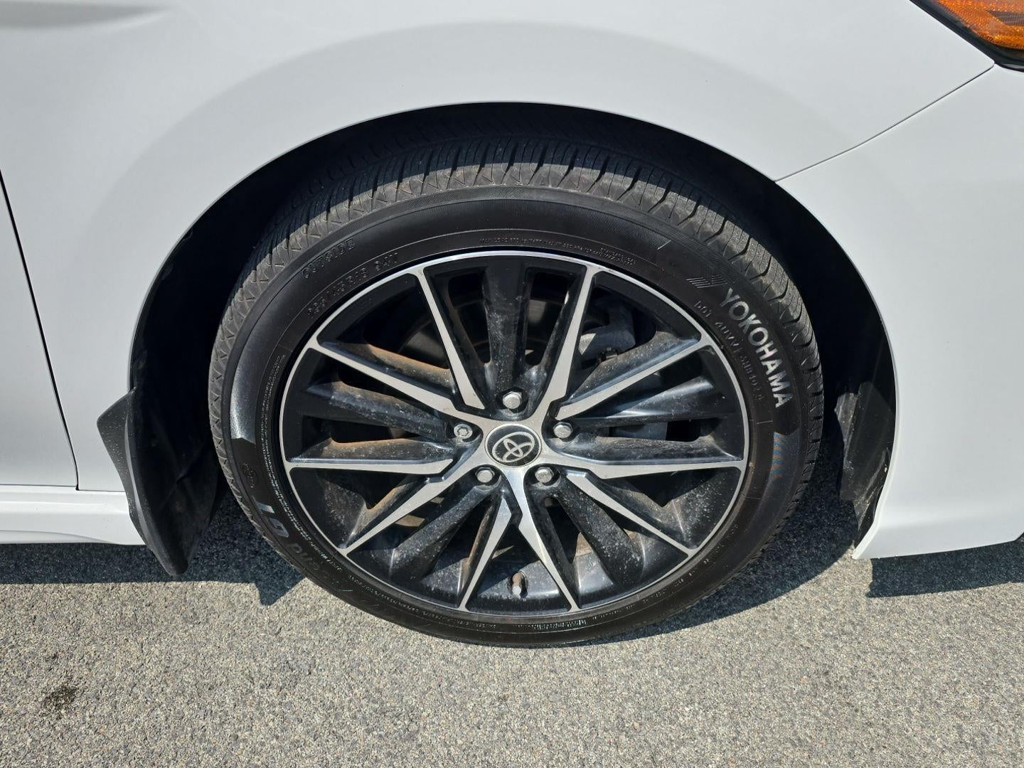 2023 Toyota Camry Hybrid SE