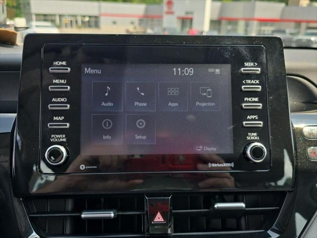 2023 Toyota Camry Hybrid SE