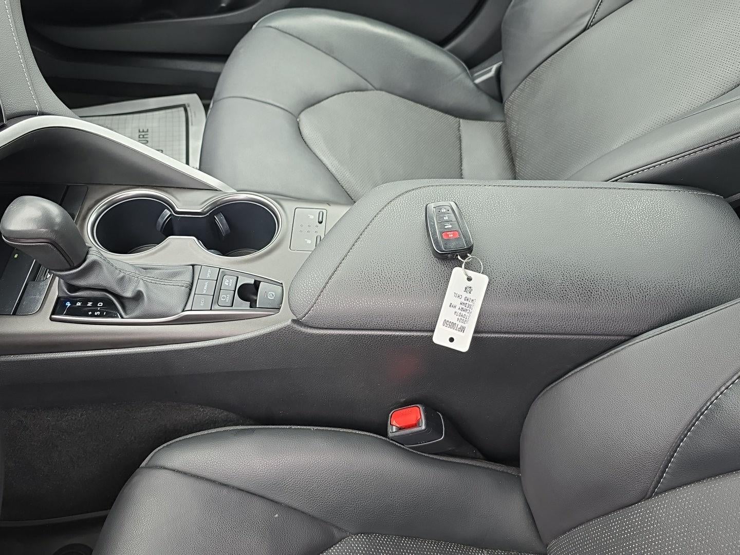 2024 Toyota Camry Hybrid XSE
