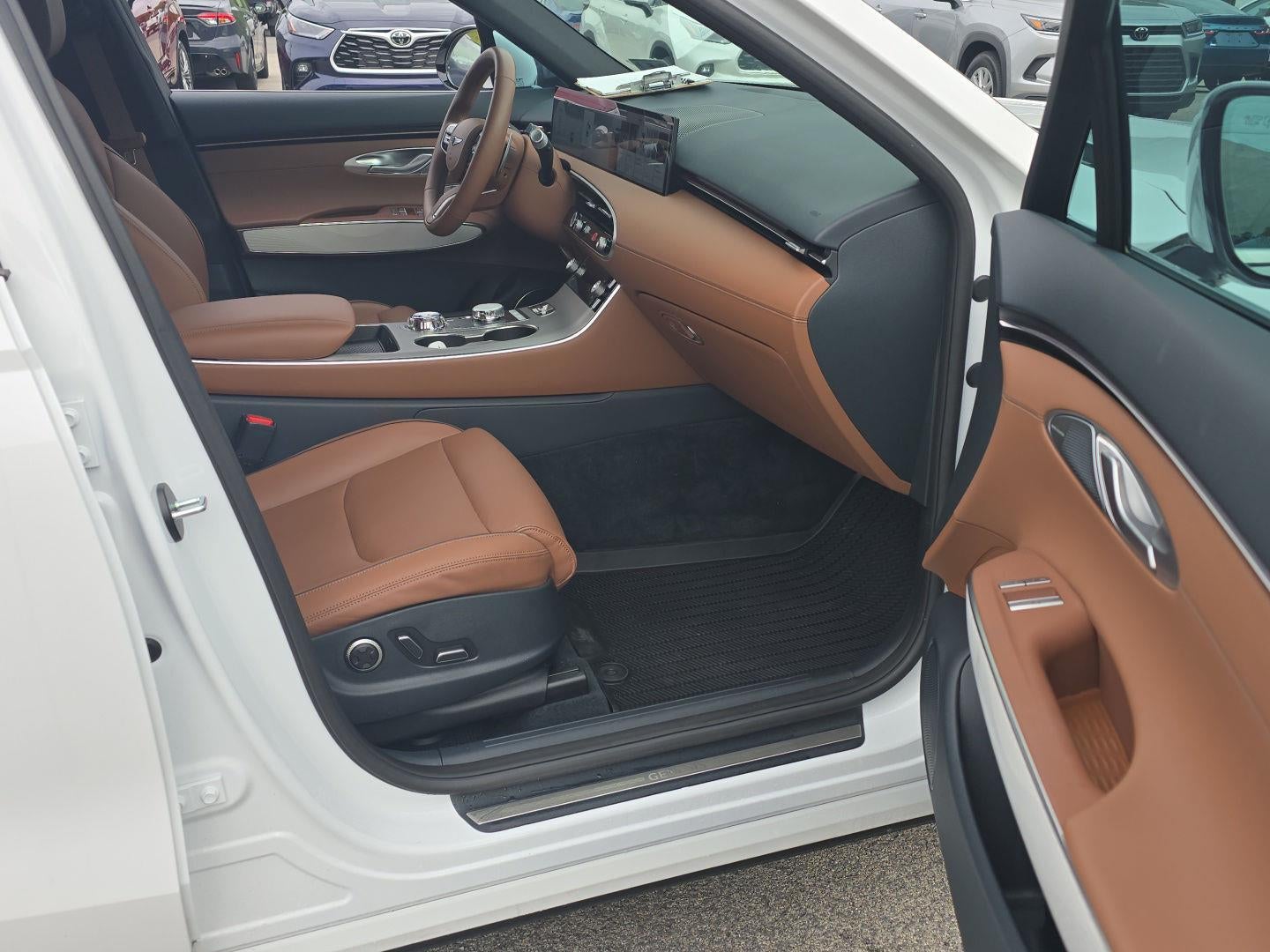 2026 Genesis GV70 2.5T Advanced
