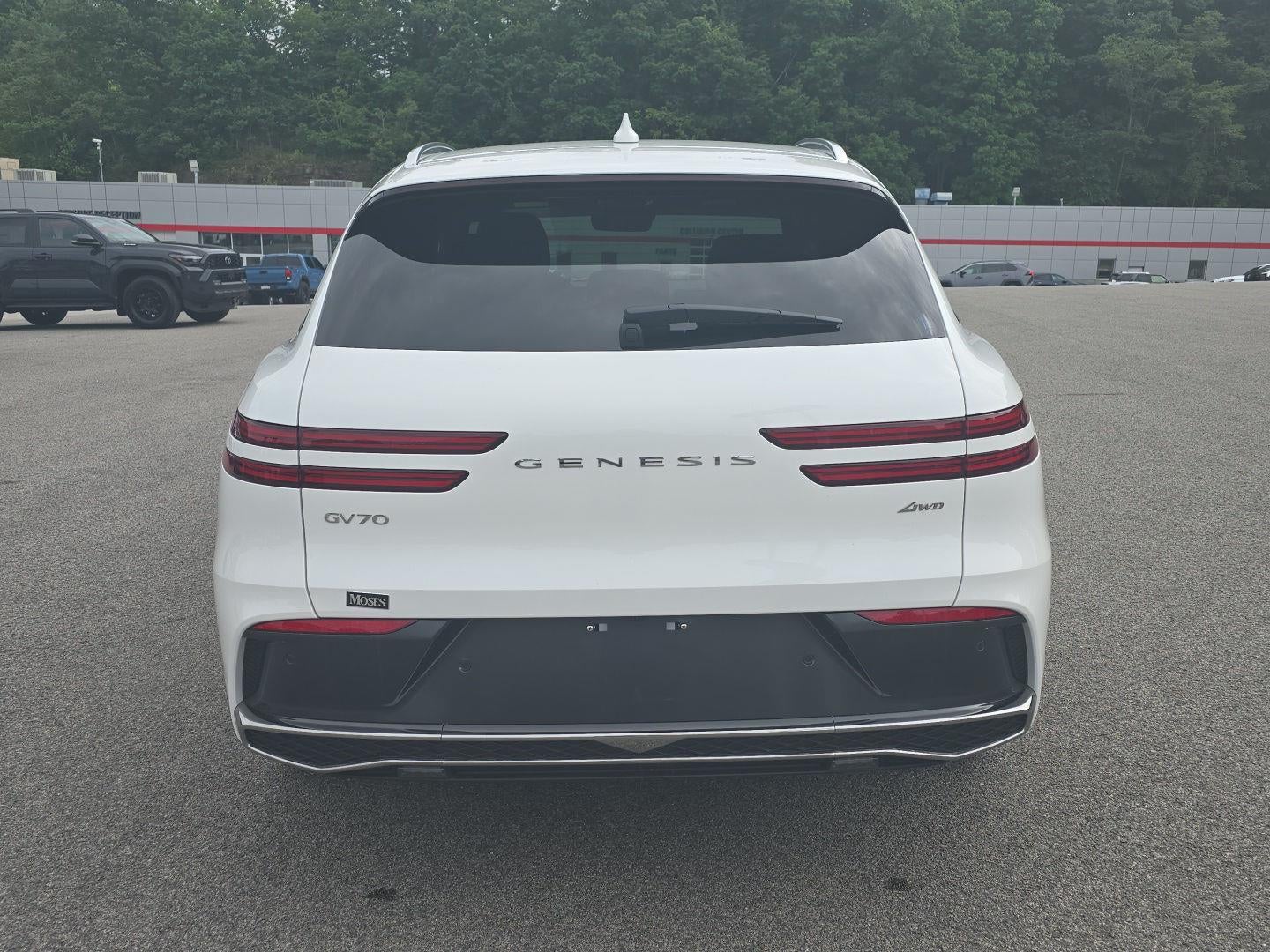 2026 Genesis GV70 2.5T Advanced