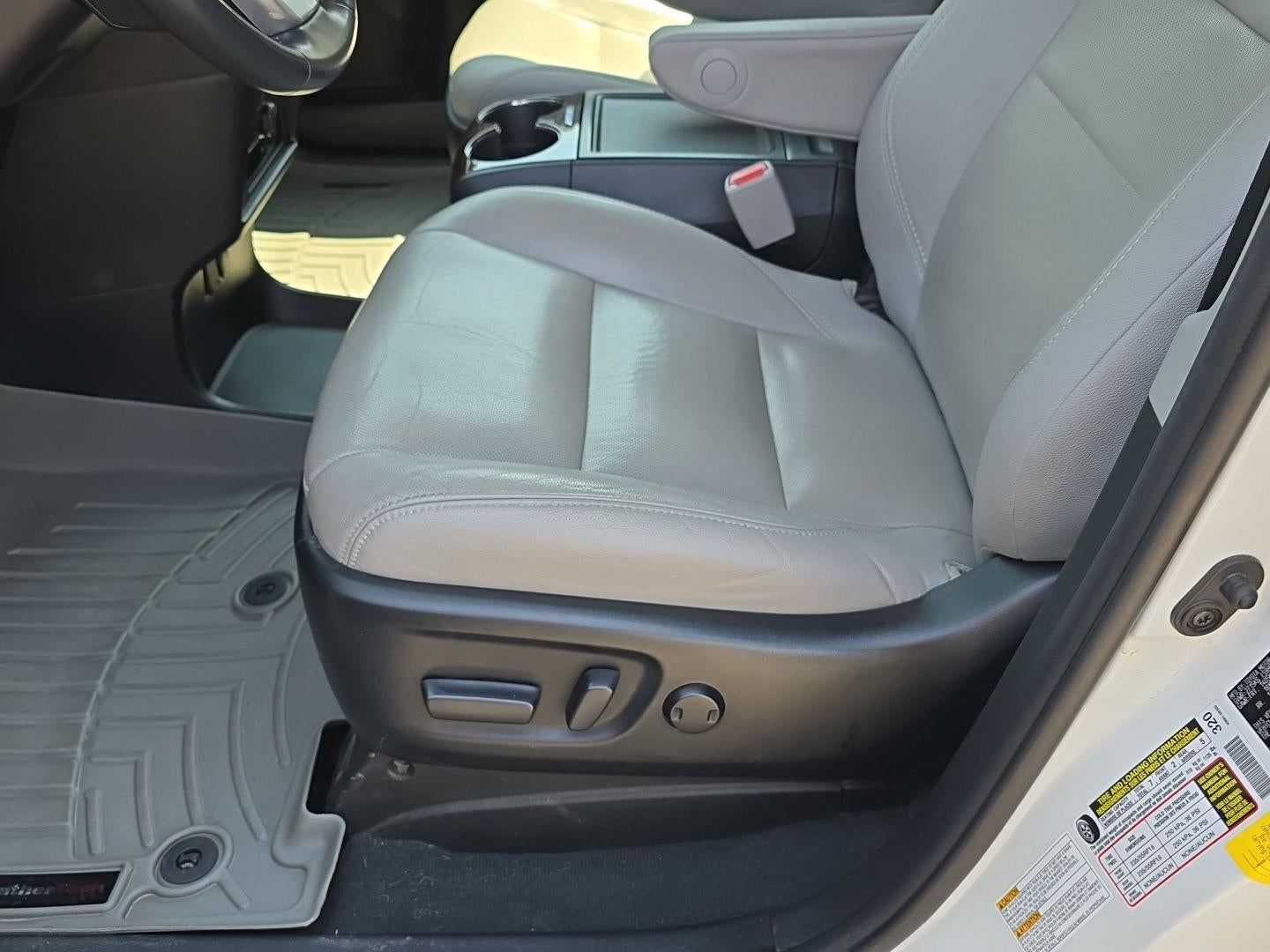 2020 Toyota Sienna Limited Premium 7-Passenger