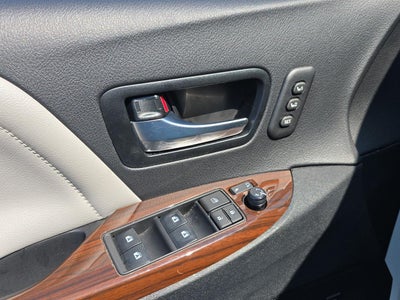2020 Toyota Sienna Limited Premium 7-Passenger