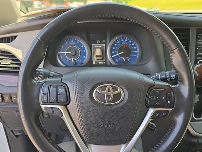 2020 Toyota Sienna Limited Premium 7-Passenger