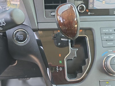 2020 Toyota Sienna Limited Premium 7-Passenger