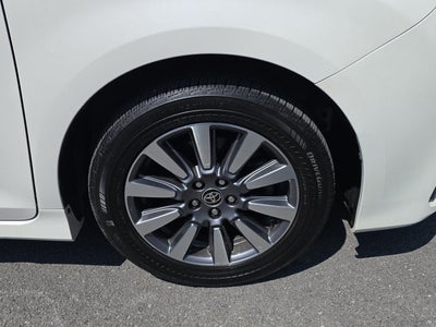 2020 Toyota Sienna Limited Premium 7-Passenger