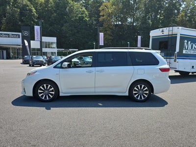 2020 Toyota Sienna Limited Premium 7-Passenger
