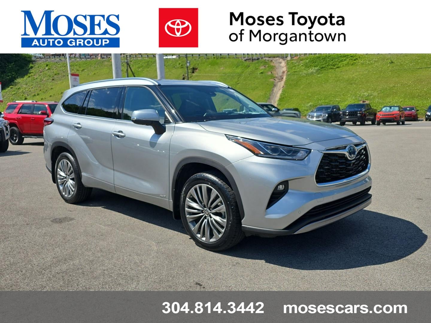 2022 Toyota Highlander Hybrid Platinum
