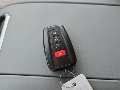 2022 Toyota Highlander Hybrid Platinum