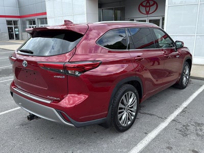 2020 Toyota Highlander Hybrid Platinum
