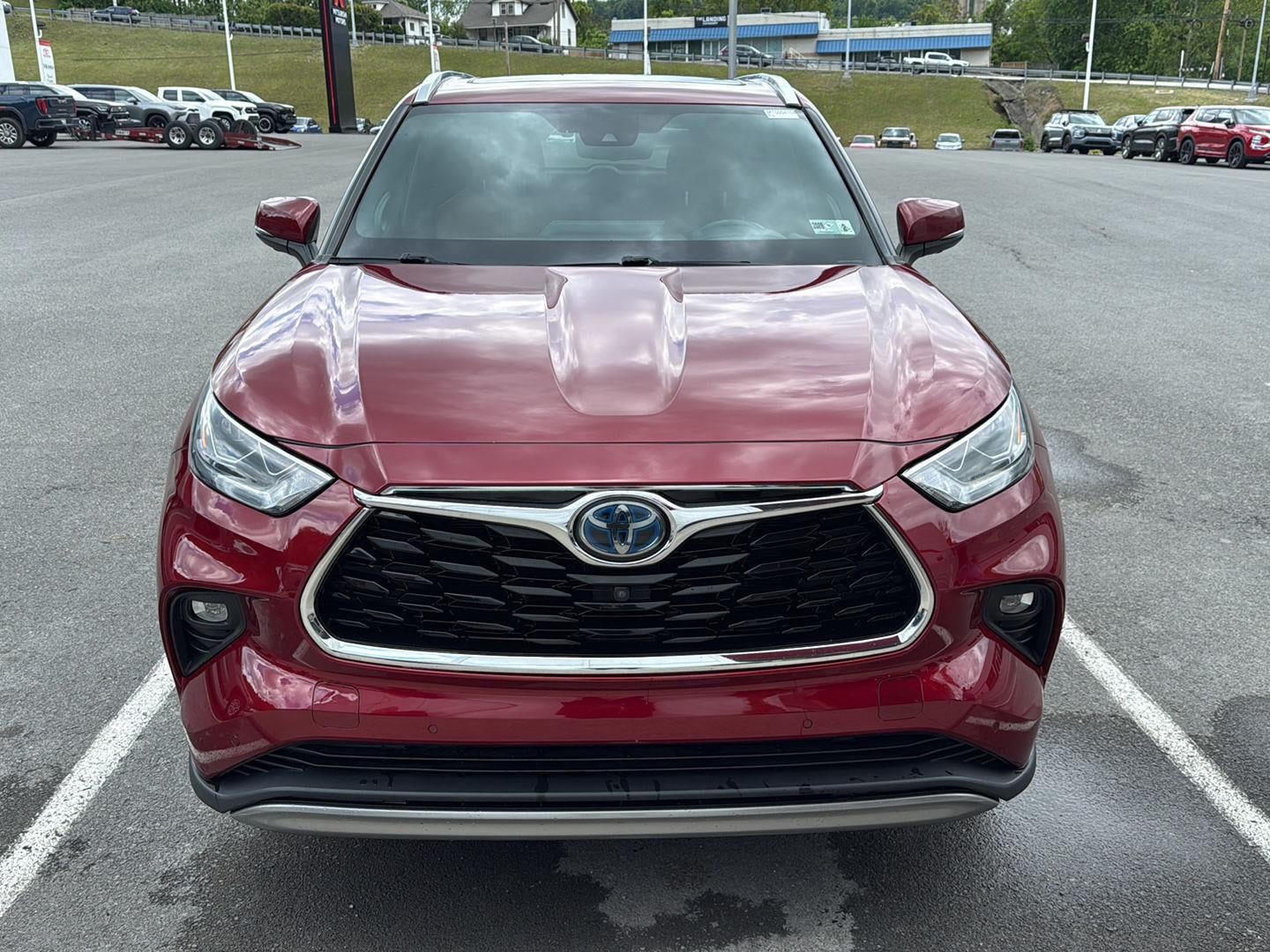 2020 Toyota Highlander Hybrid Platinum
