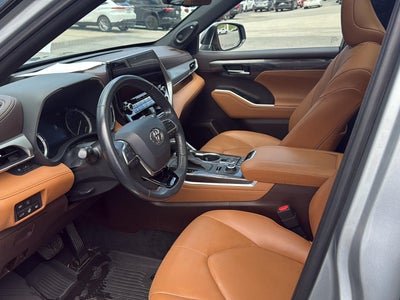 2021 Toyota Highlander Platinum