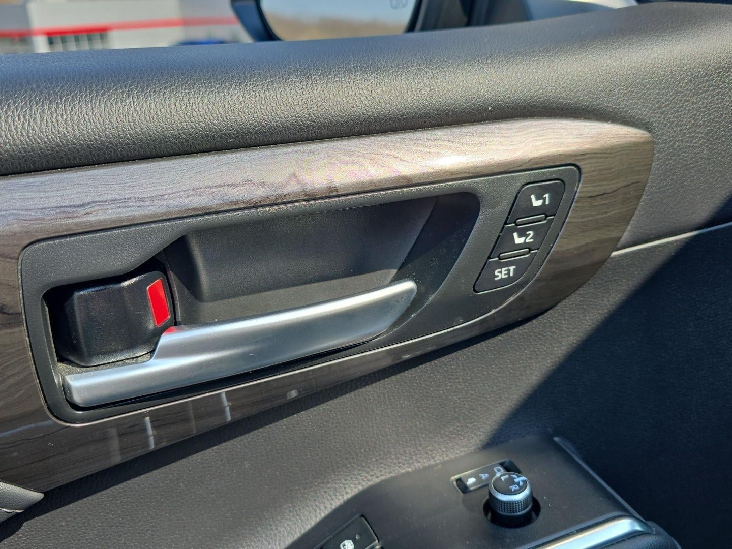 2025 Toyota Highlander Limited