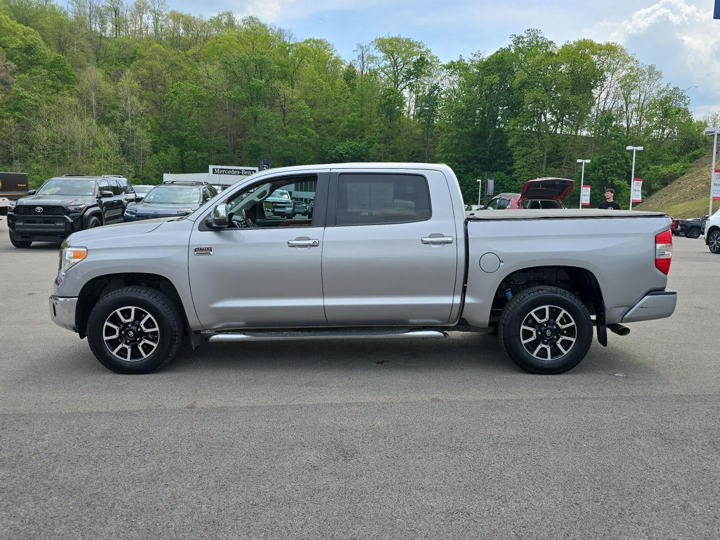 2016 Toyota Tundra Truck 1794