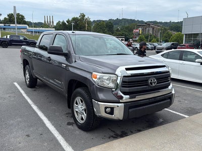 2014 Toyota Tundra SR5