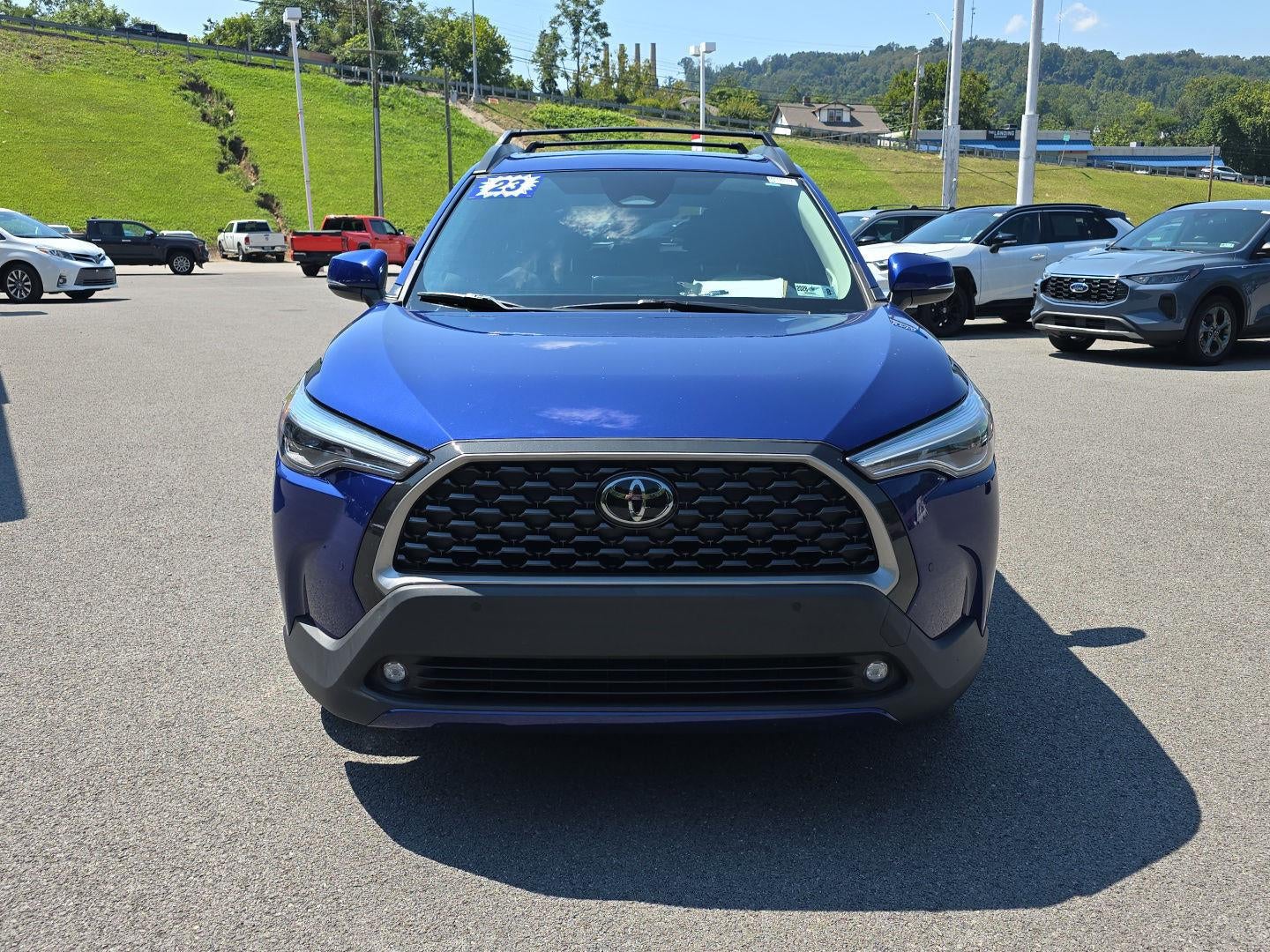 2023 Toyota Corolla Cross XLE
