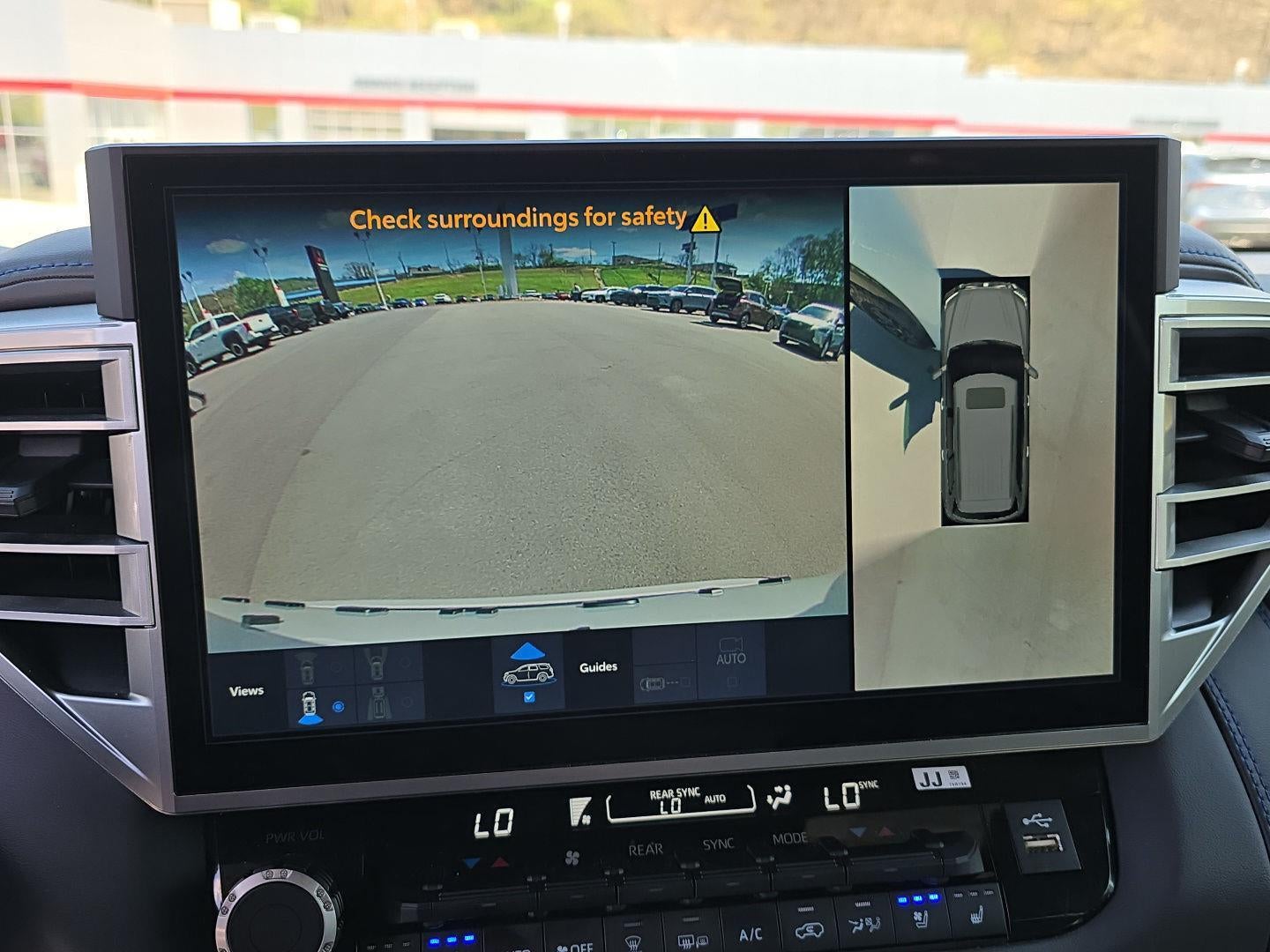 2024 Toyota Sequoia Platinum