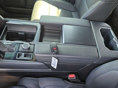 2024 Toyota Sequoia Platinum