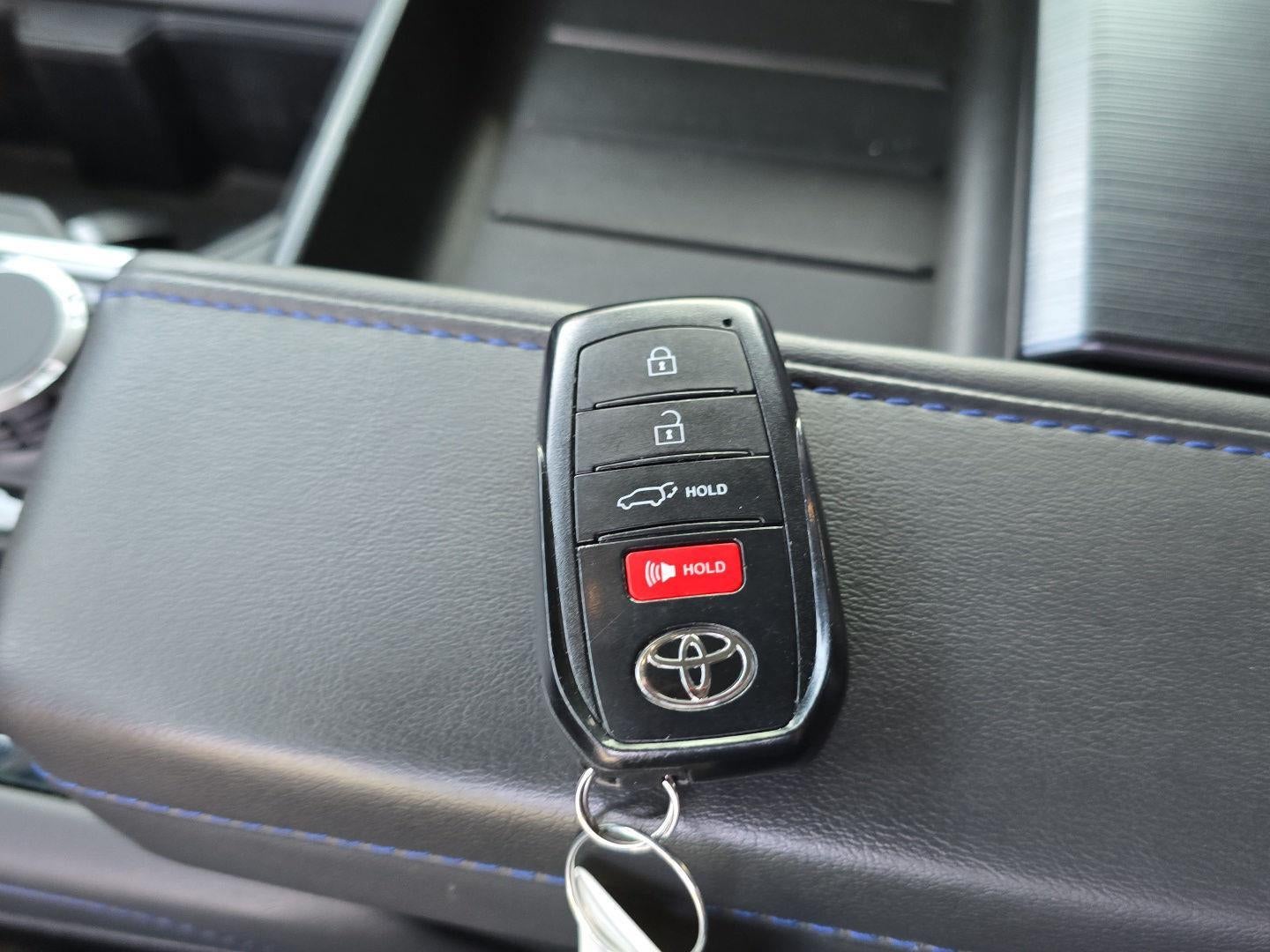 2024 Toyota Sequoia Platinum