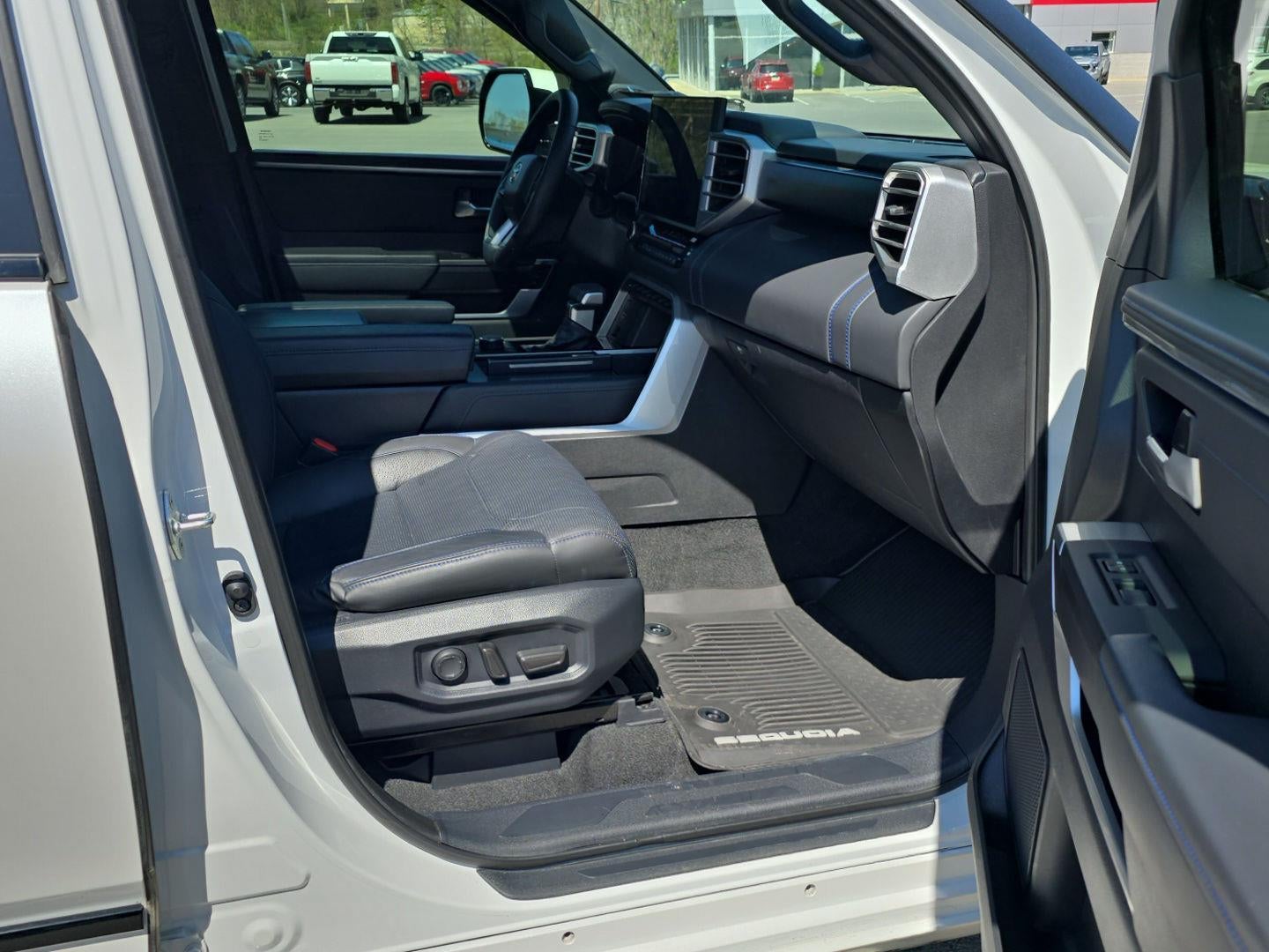 2024 Toyota Sequoia Platinum