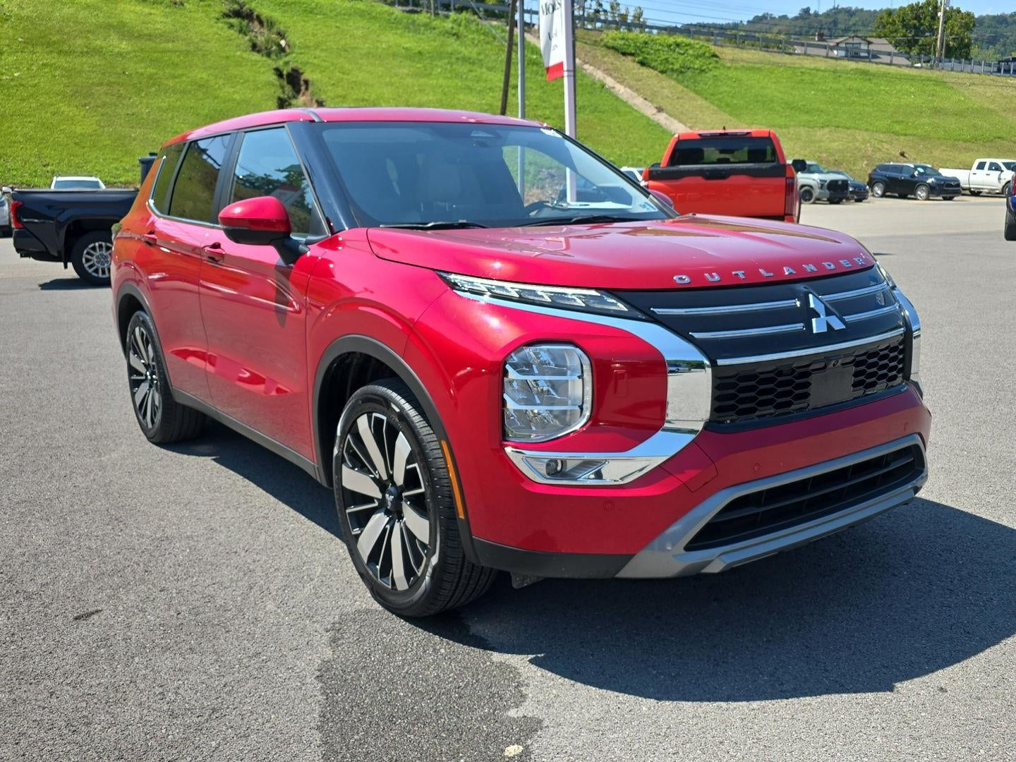 2025 Mitsubishi Outlander SE